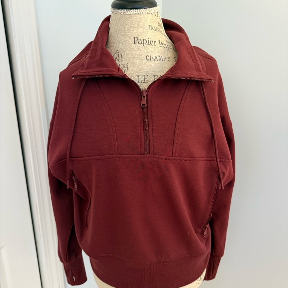 Women’s old navy 1/4 zip sweatshirt